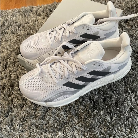 Adidas solar boost BRAND NEW - Picture 2 of 5